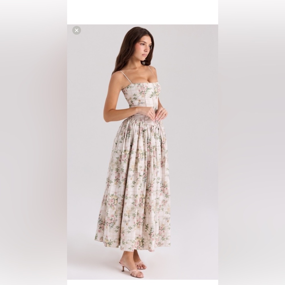 House of CB Ysabella cream floral midi dress size Medium. Like new. - Picture 2 of 9
